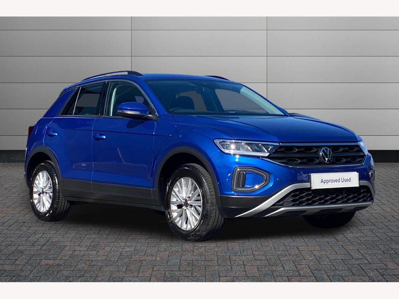 Main listing image - Volkswagen T-Roc