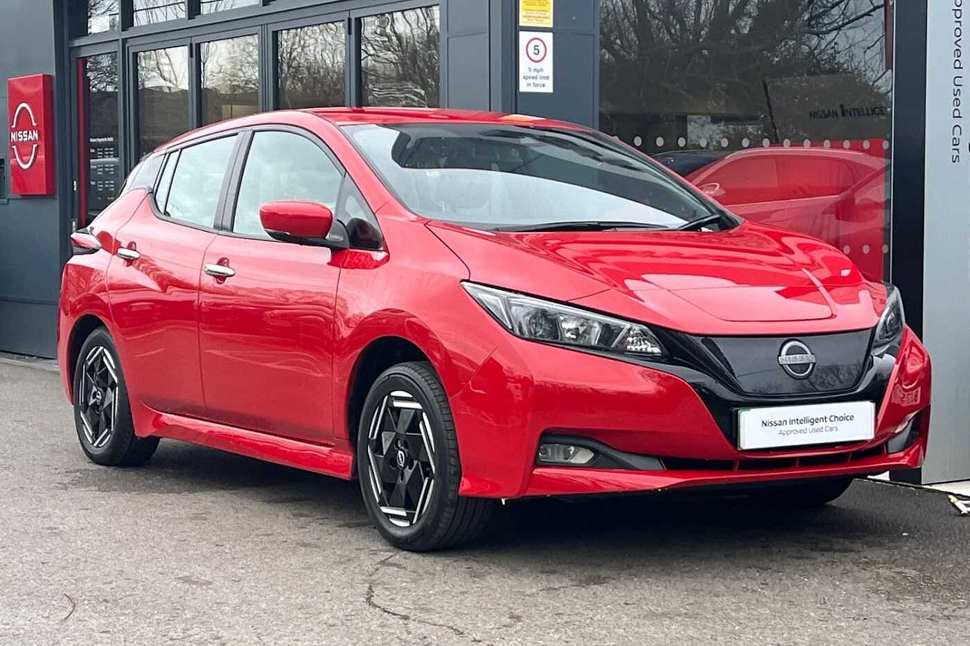 Main listing image - Nissan Leaf