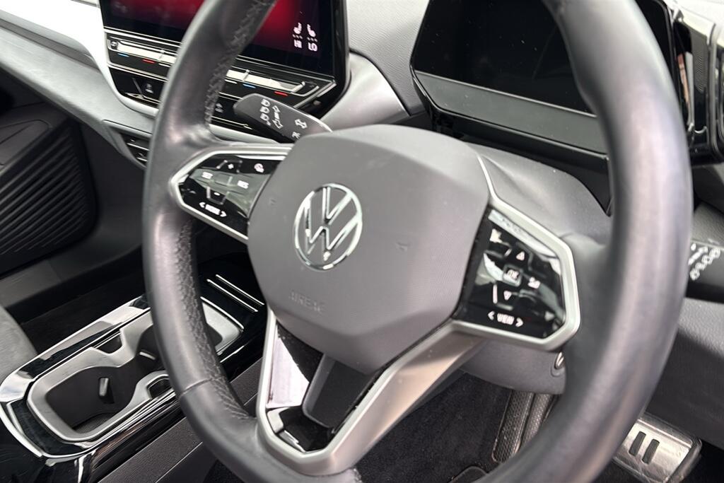 Main listing image - Volkswagen ID.4