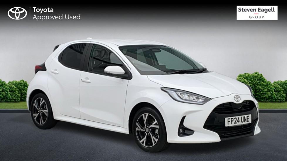 Main listing image - Toyota Yaris