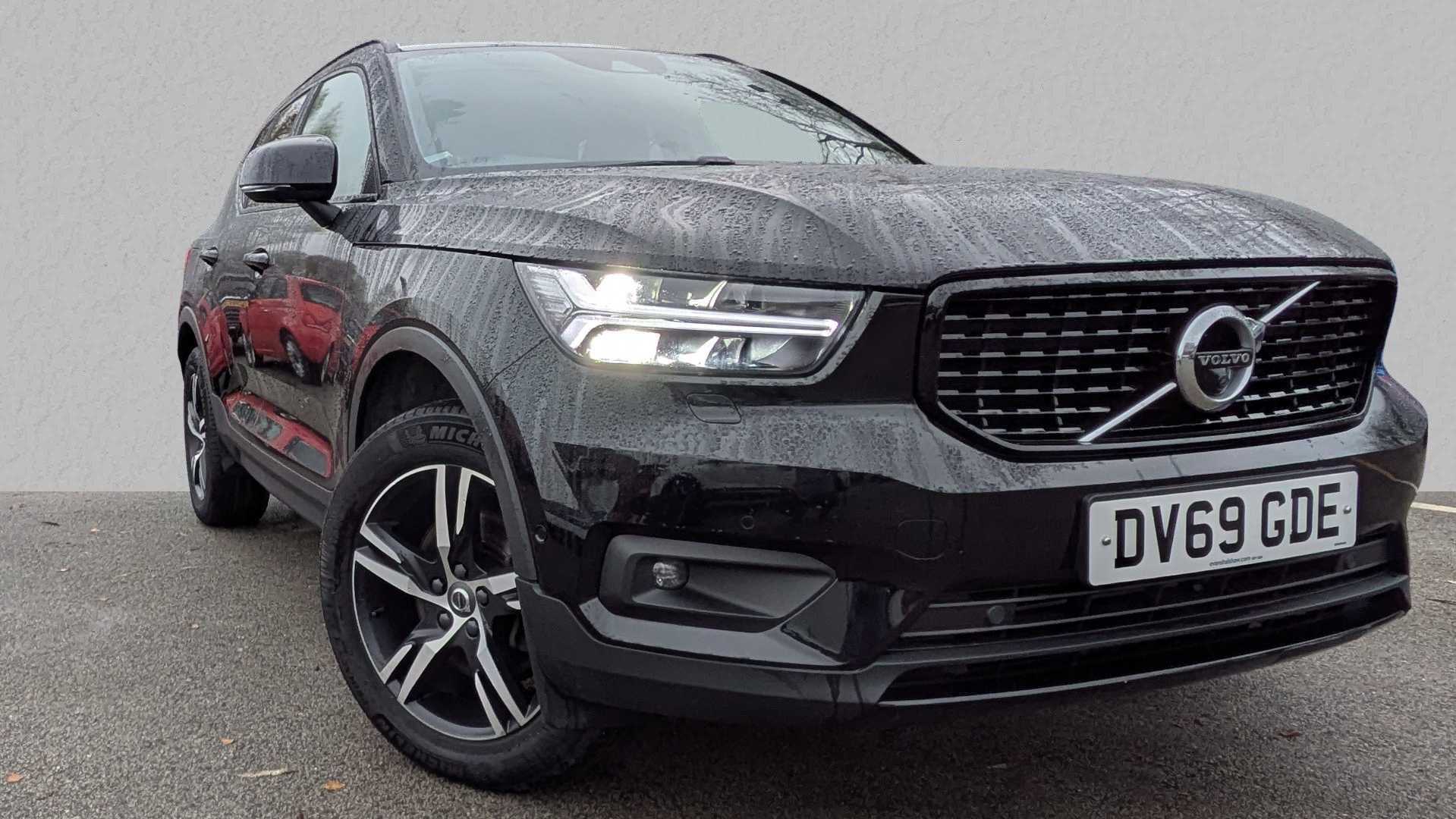 Main listing image - Volvo XC40