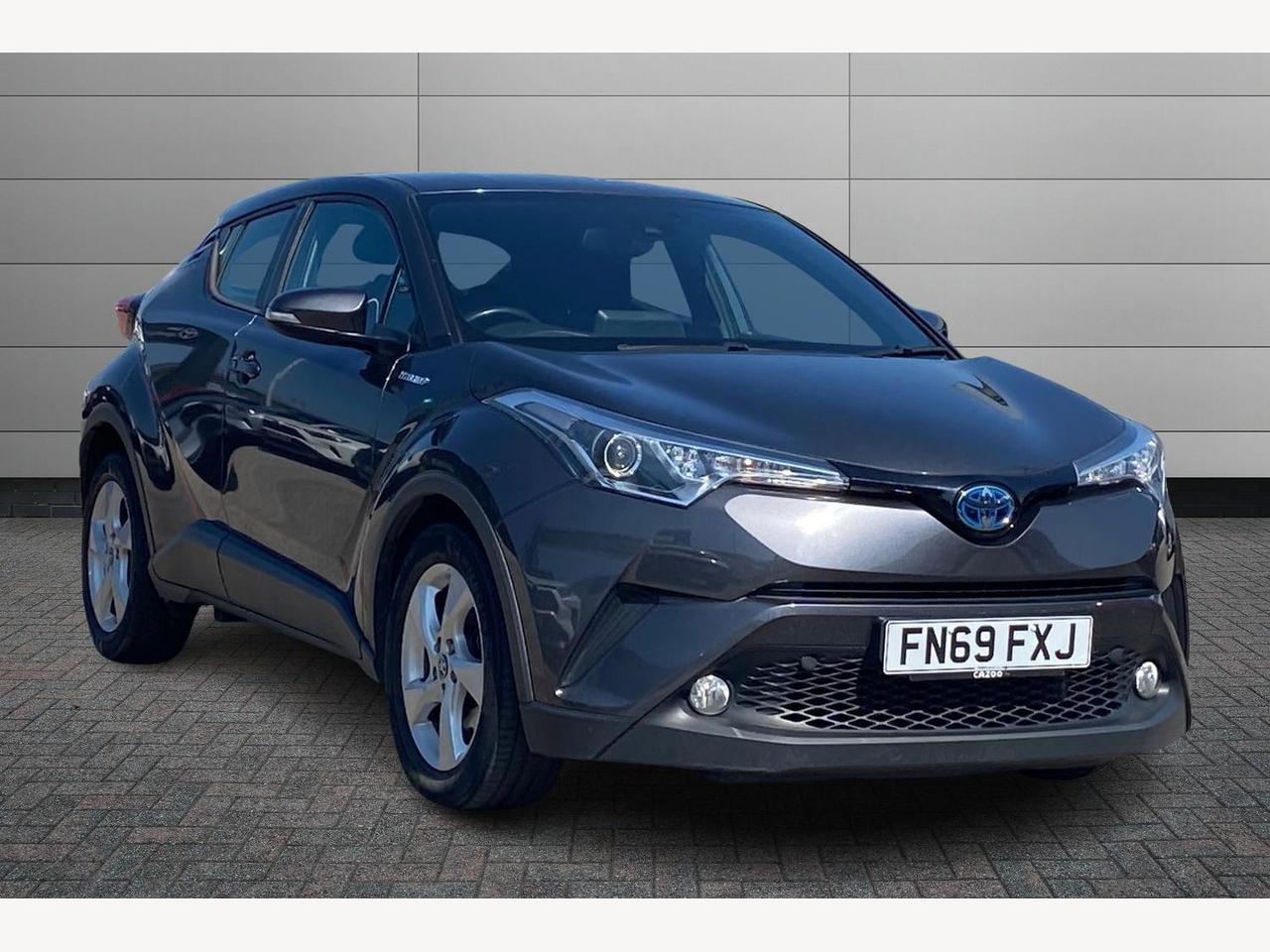 Main listing image - Toyota C-HR