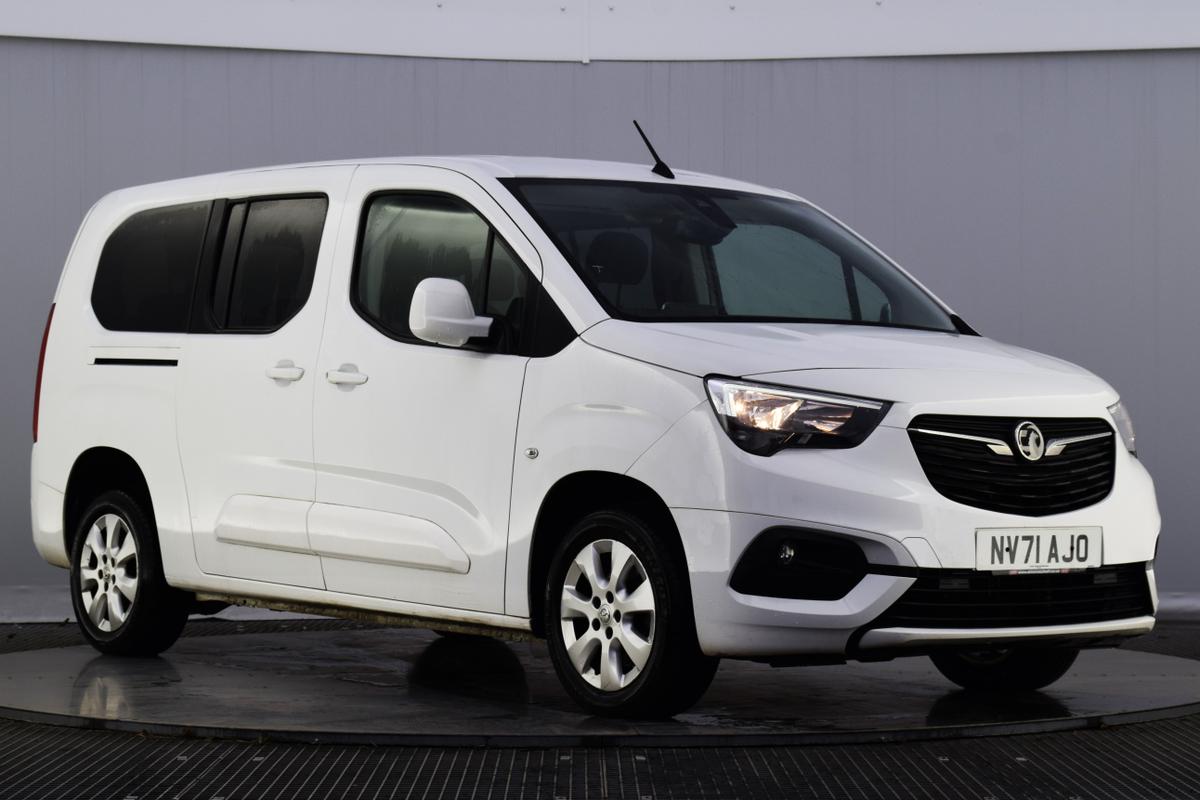 Main listing image - Vauxhall Combo Life