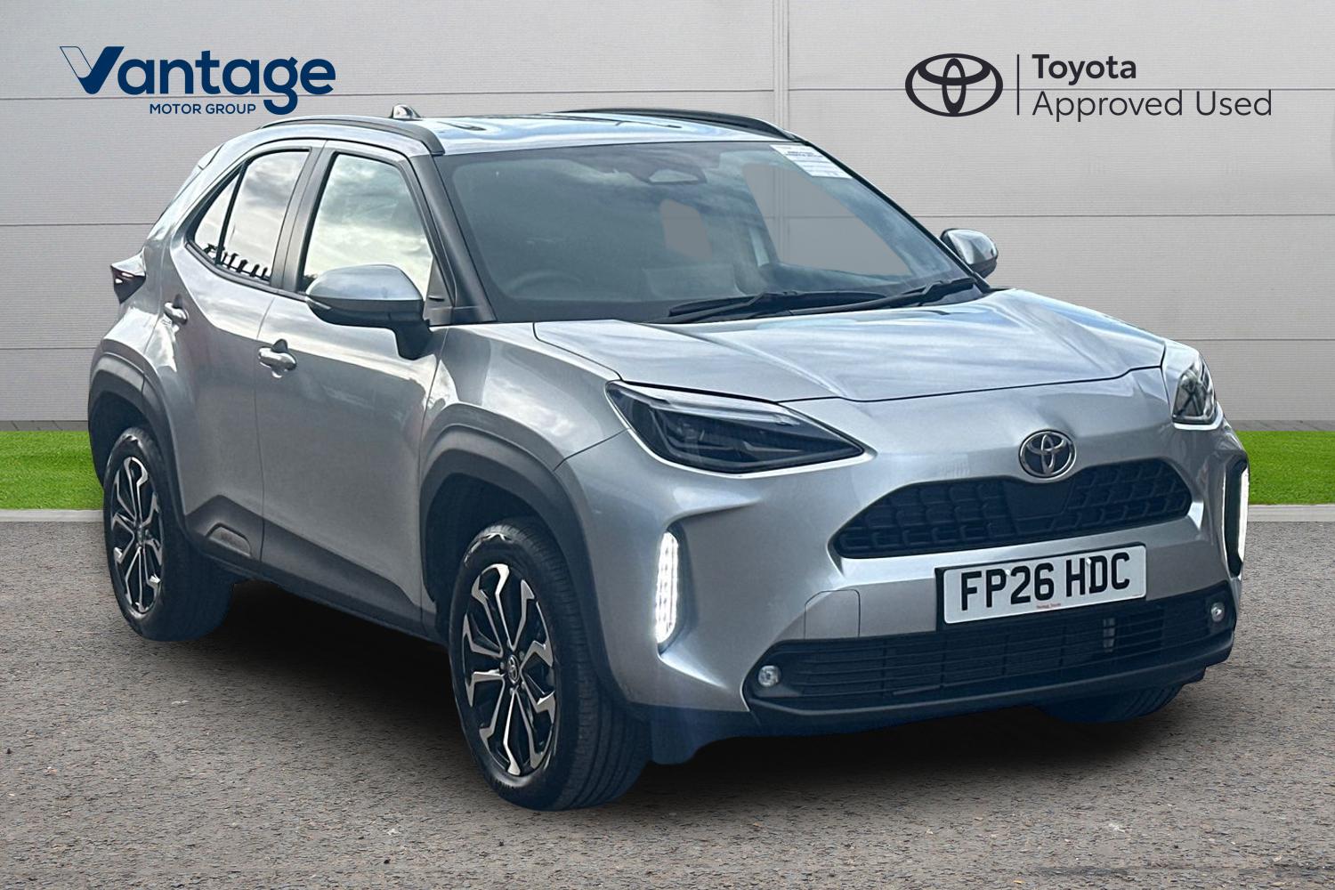 Main listing image - Toyota Yaris Cross