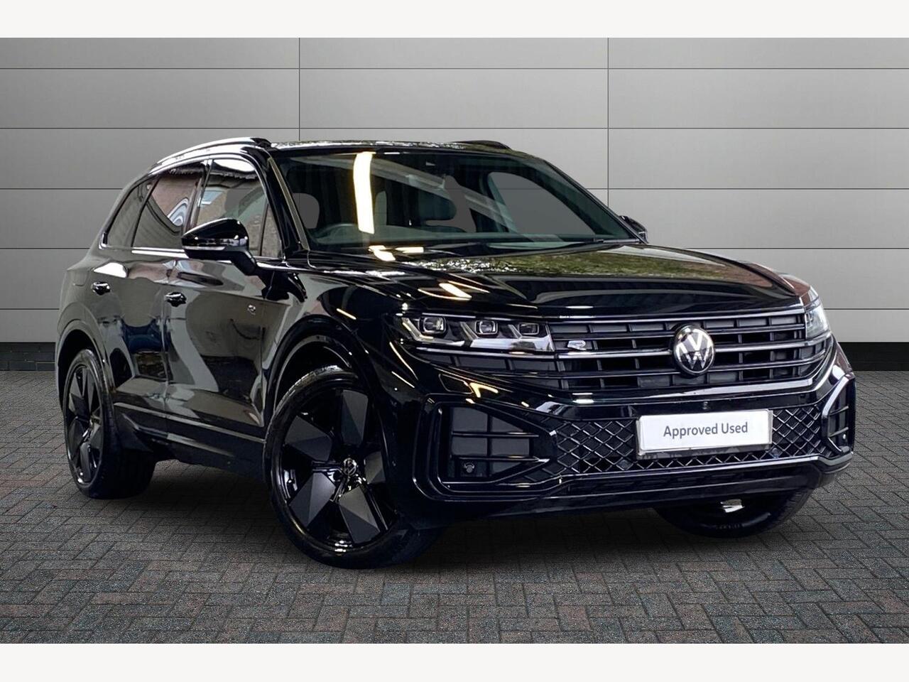 Main listing image - Volkswagen Touareg