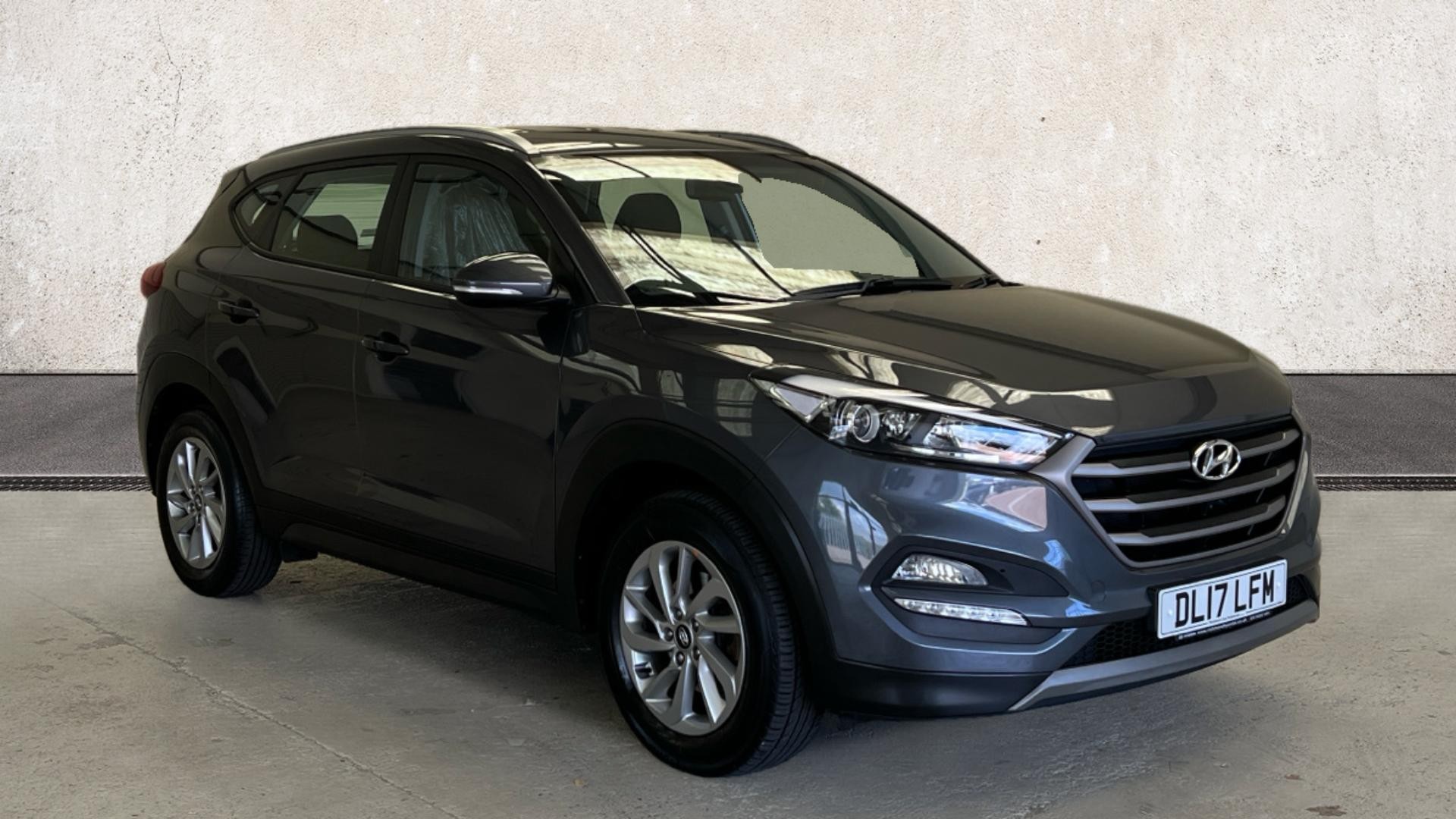 Main listing image - Hyundai Tucson