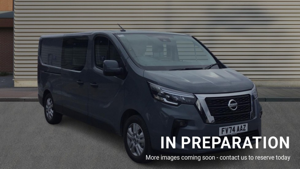 Main listing image - Nissan Primastar