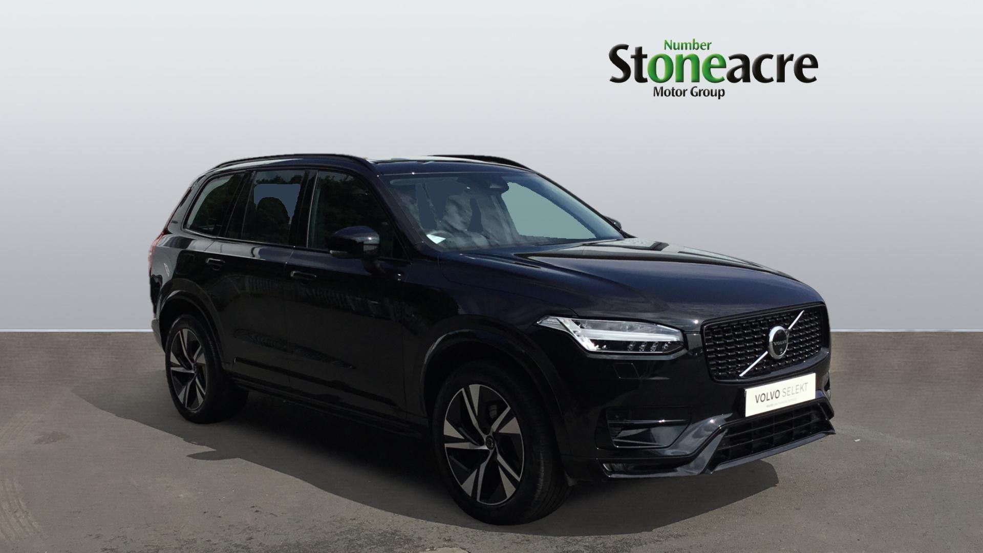 Main listing image - Volvo XC90