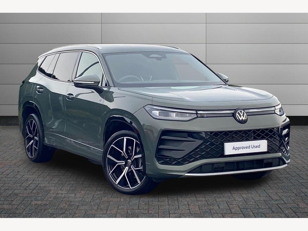 Main listing image - Volkswagen Tayron