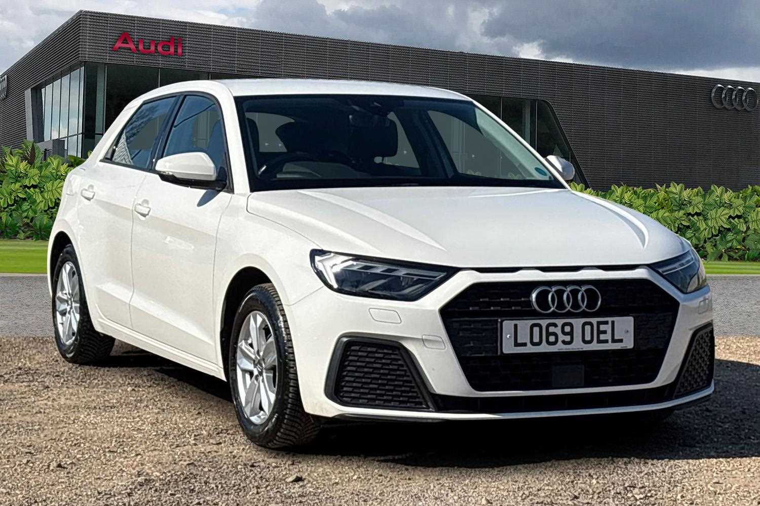 Main listing image - Audi A1