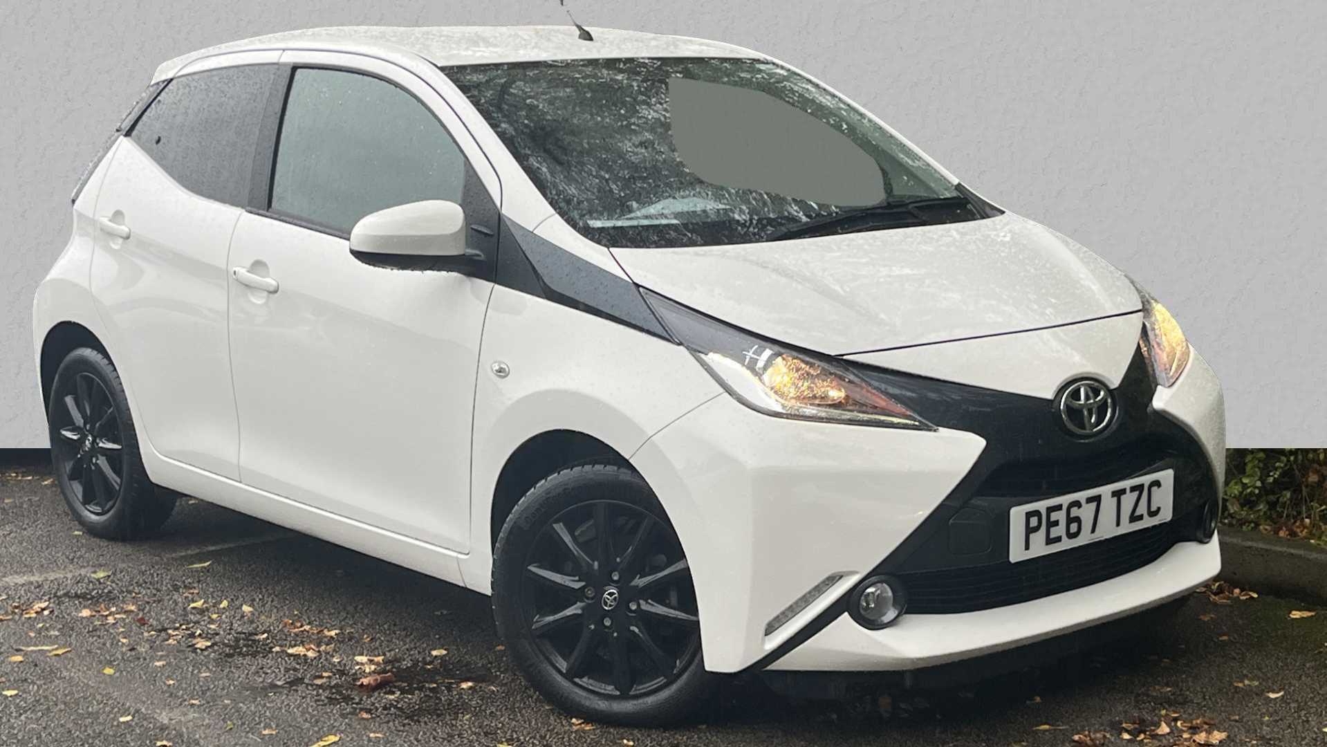 Main listing image - Toyota Aygo