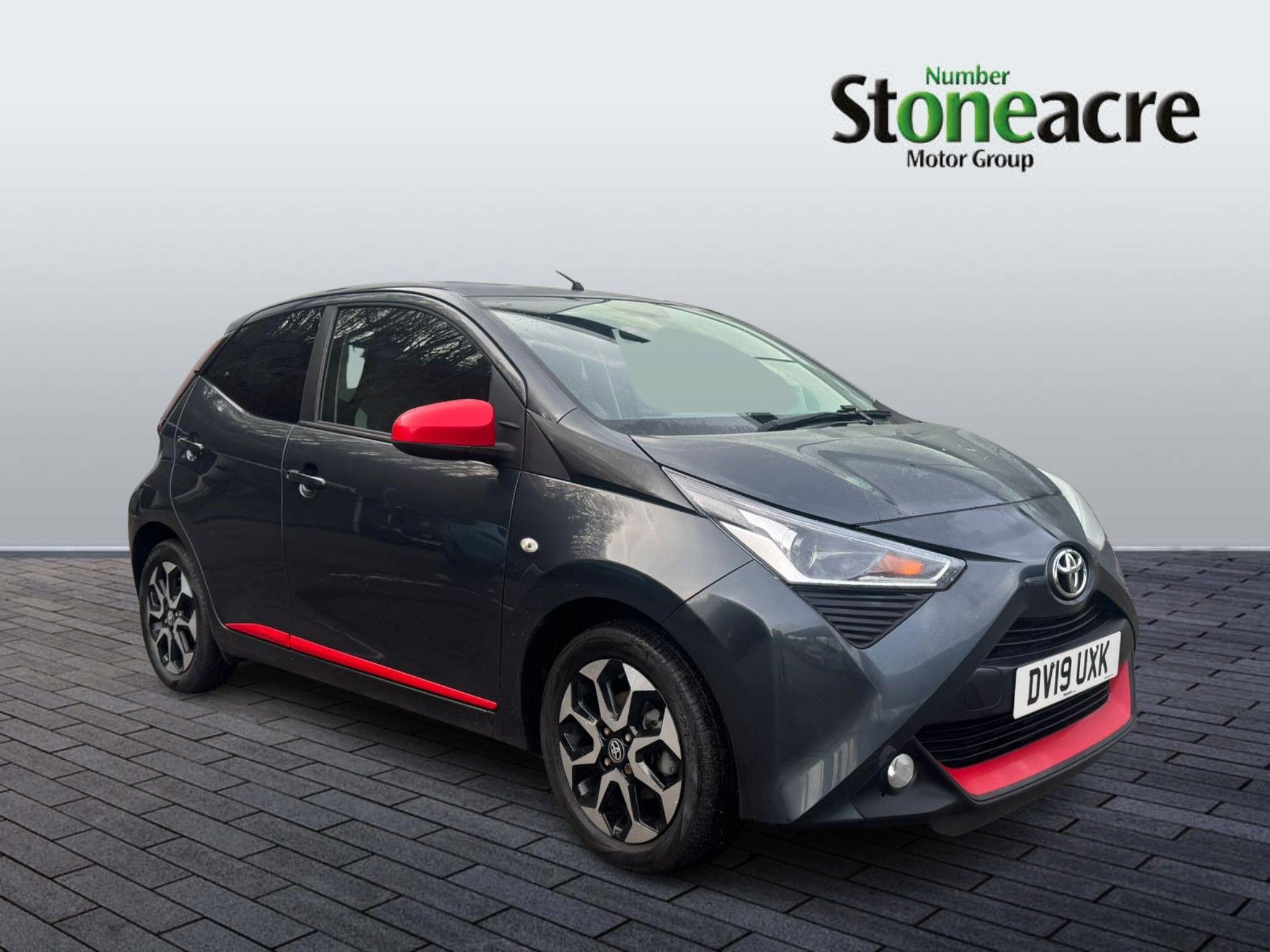 Main listing image - Toyota Aygo