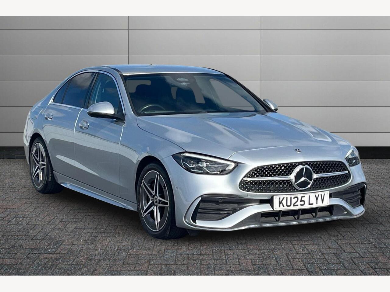 Main listing image - Mercedes-Benz C-Class