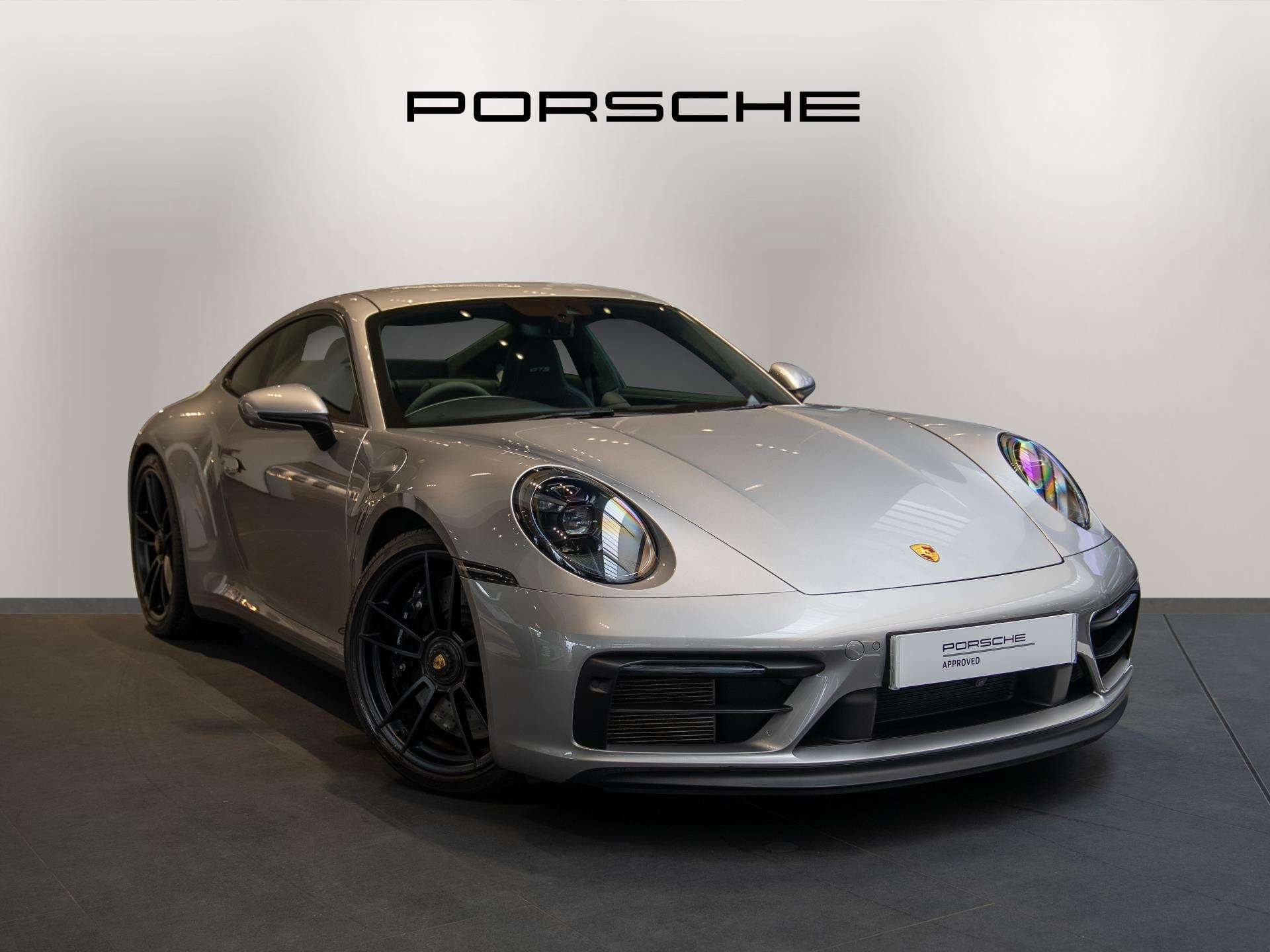 Main listing image - Porsche 911