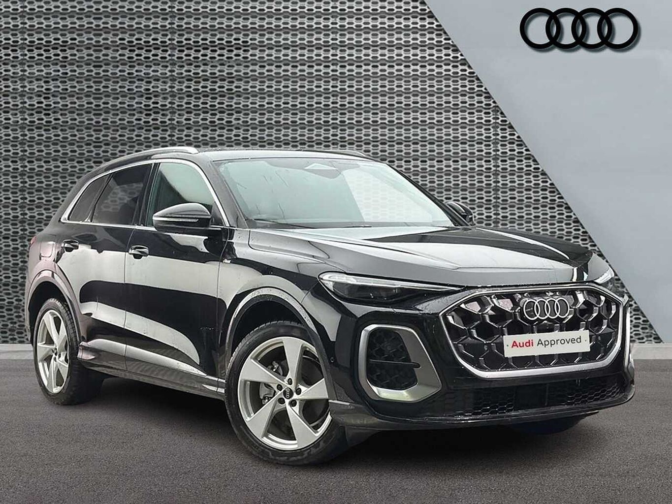 Main listing image - Audi Q5