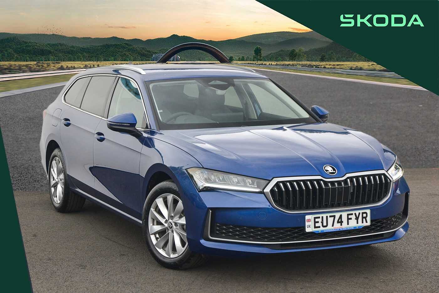Main listing image - Skoda Superb Estate