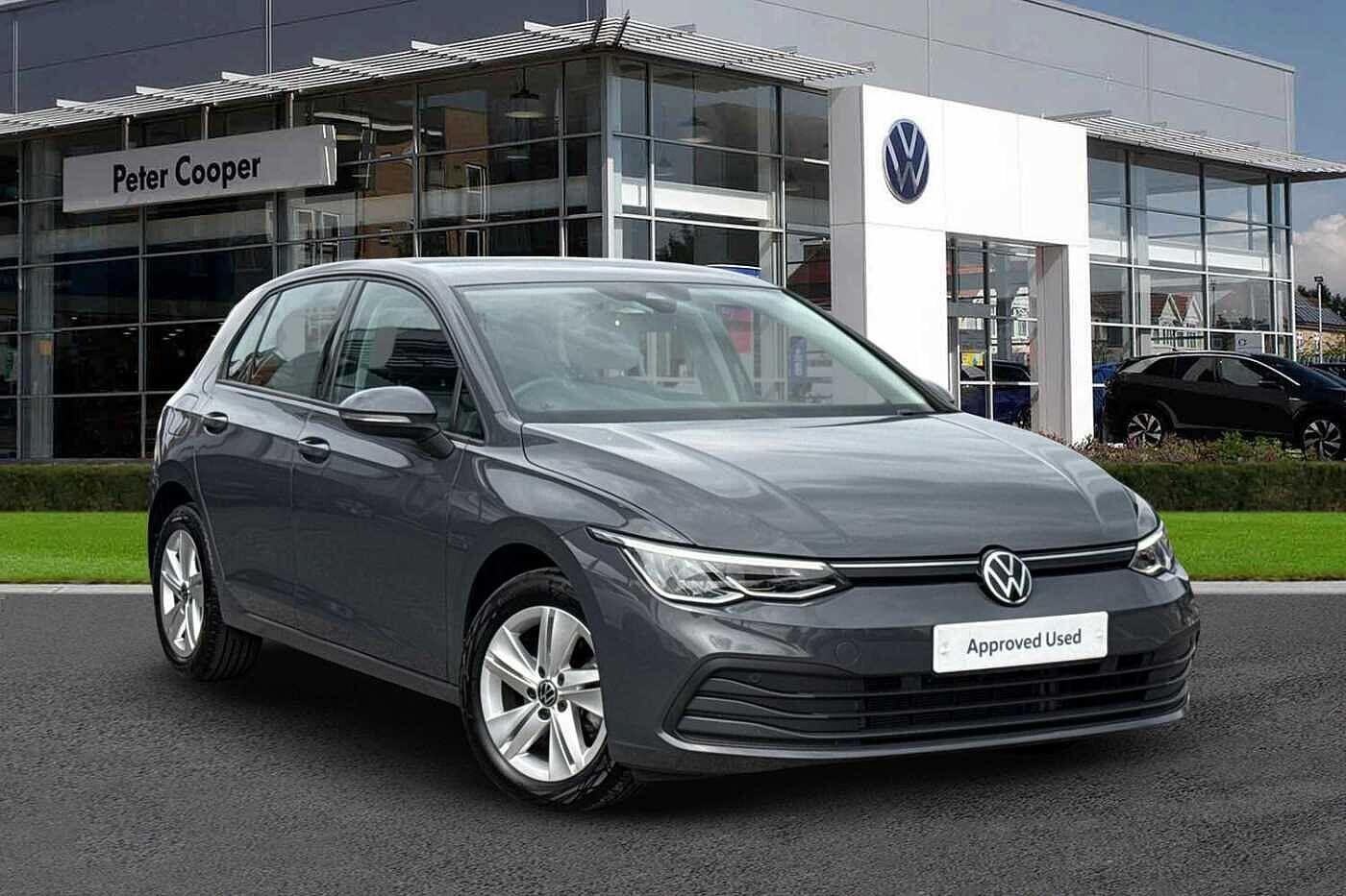 Main listing image - Volkswagen Golf