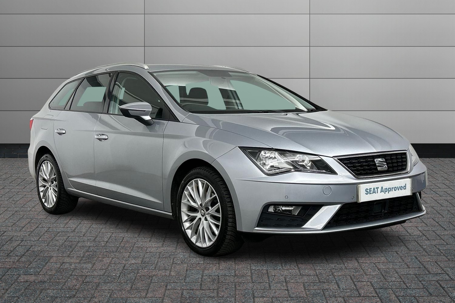 Main listing image - SEAT Leon