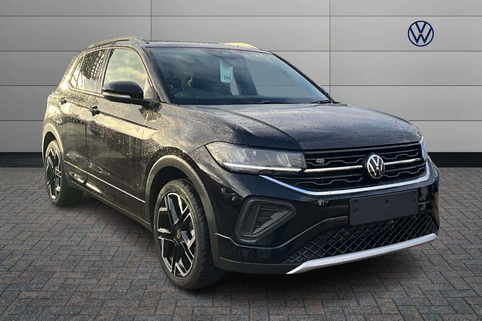 Main listing image - Volkswagen T-Cross