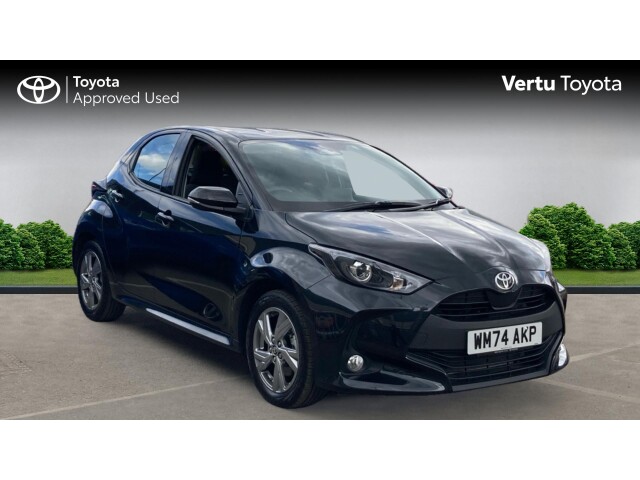 Main listing image - Toyota Yaris