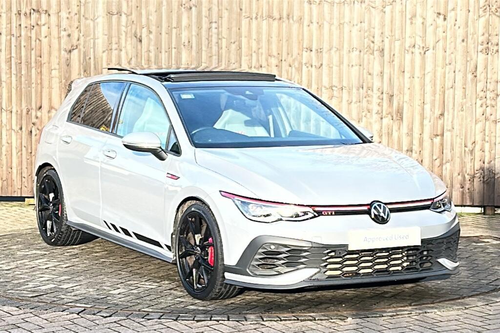 Main listing image - Volkswagen Golf GTI