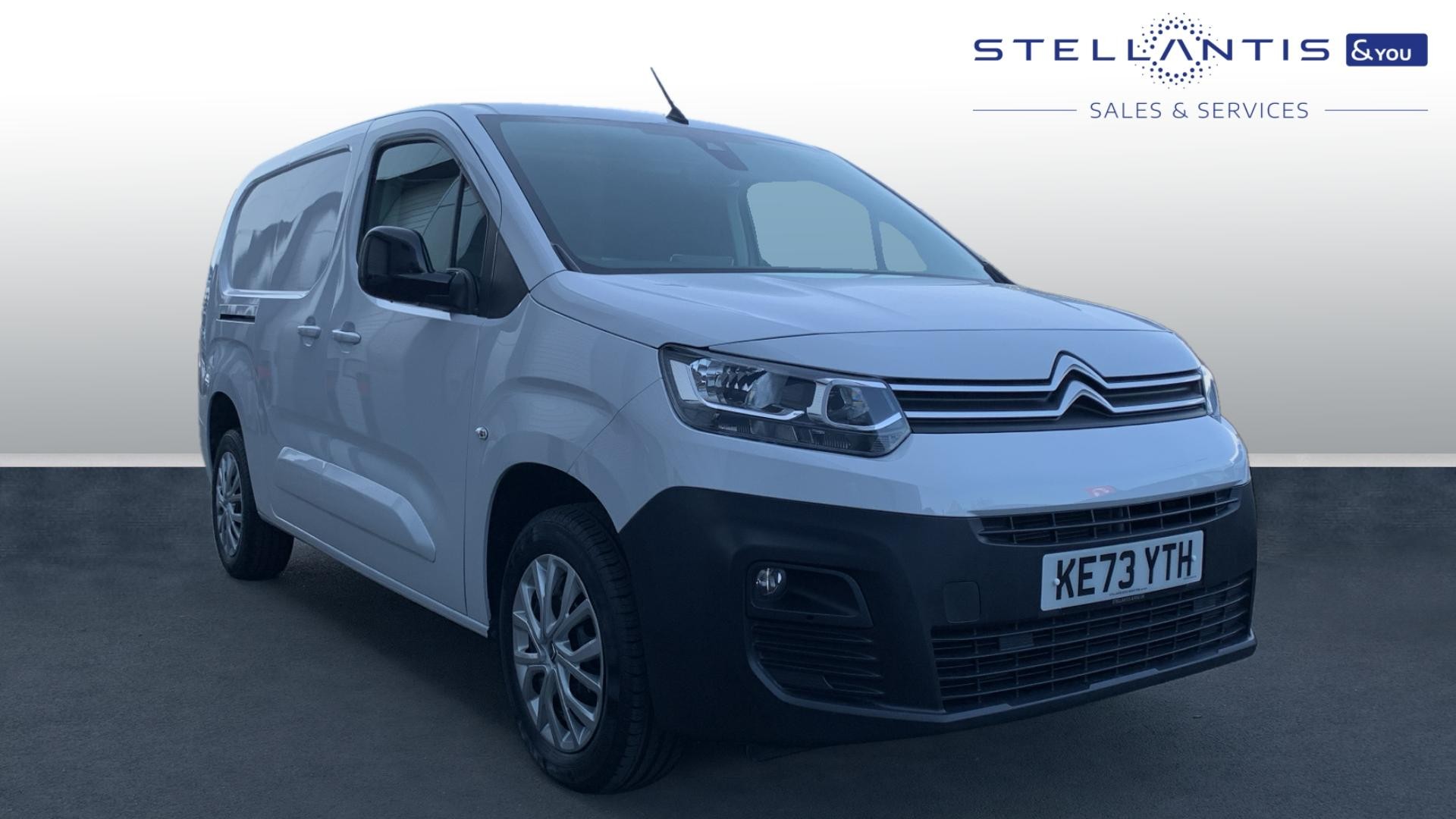 Main listing image - Citroen Berlingo Van