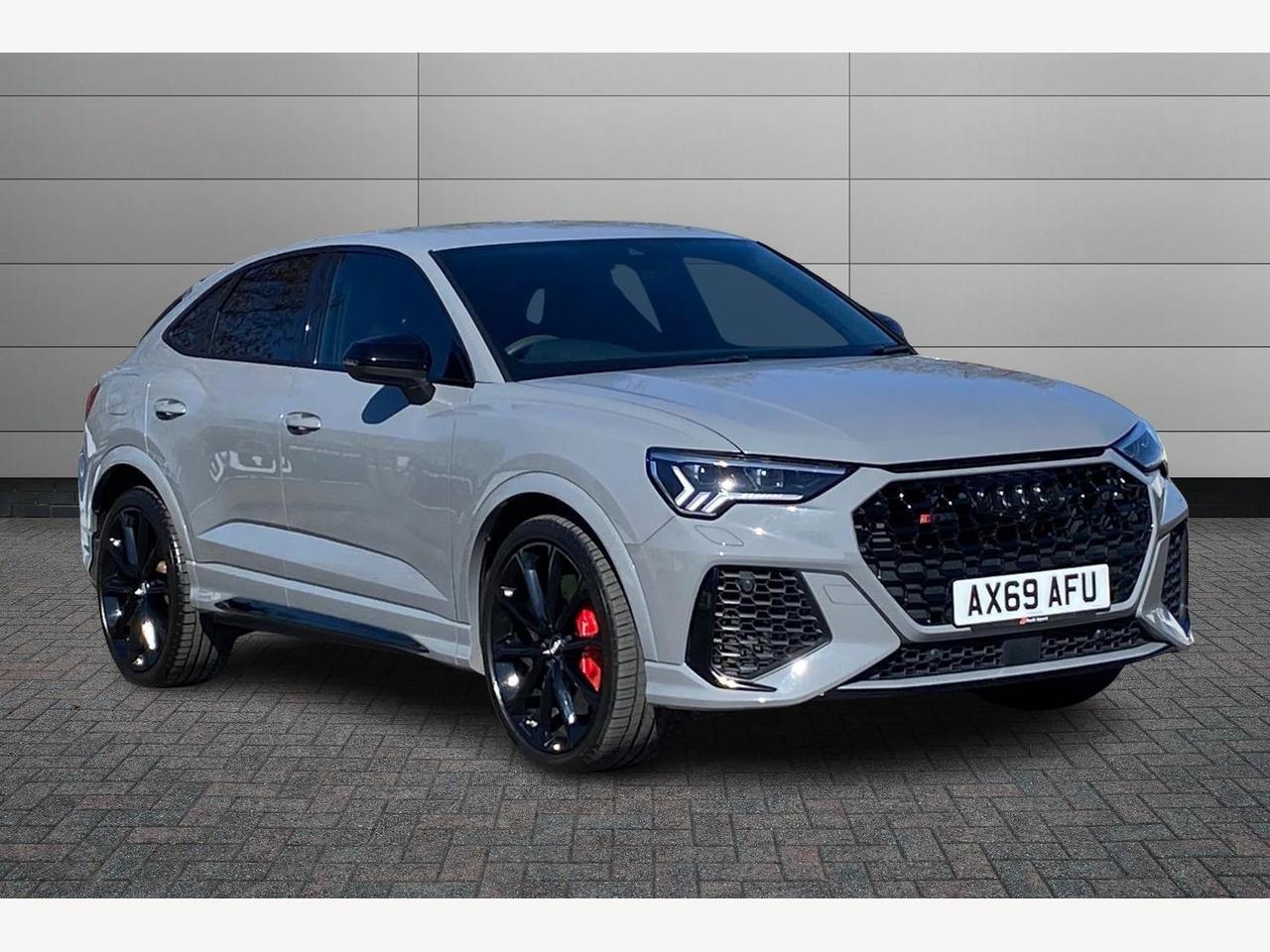 Main listing image - Audi RS Q3