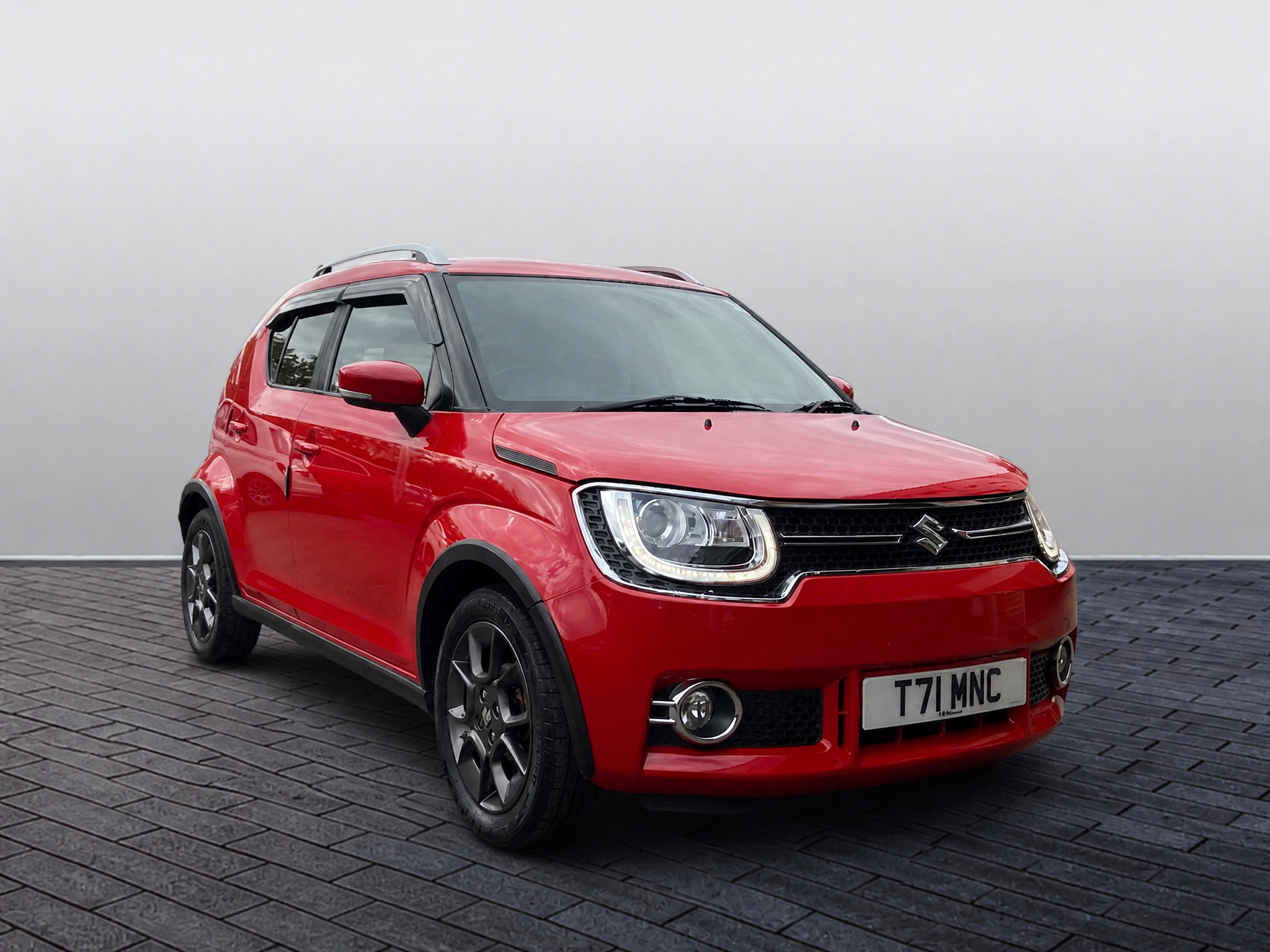 Main listing image - Suzuki Ignis
