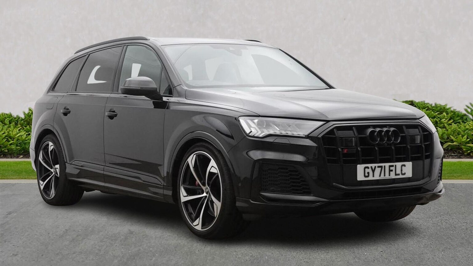 Main listing image - Audi SQ7