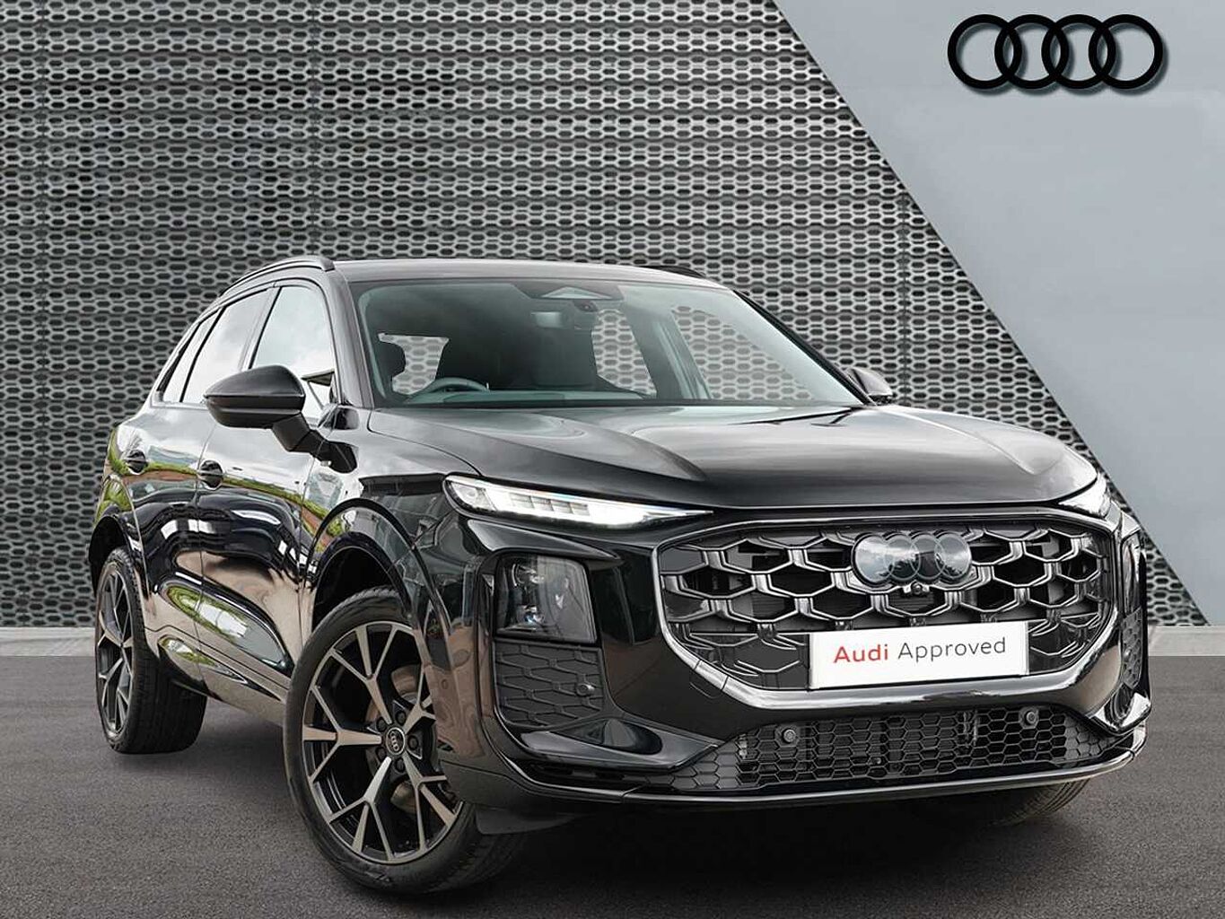 Main listing image - Audi Q3