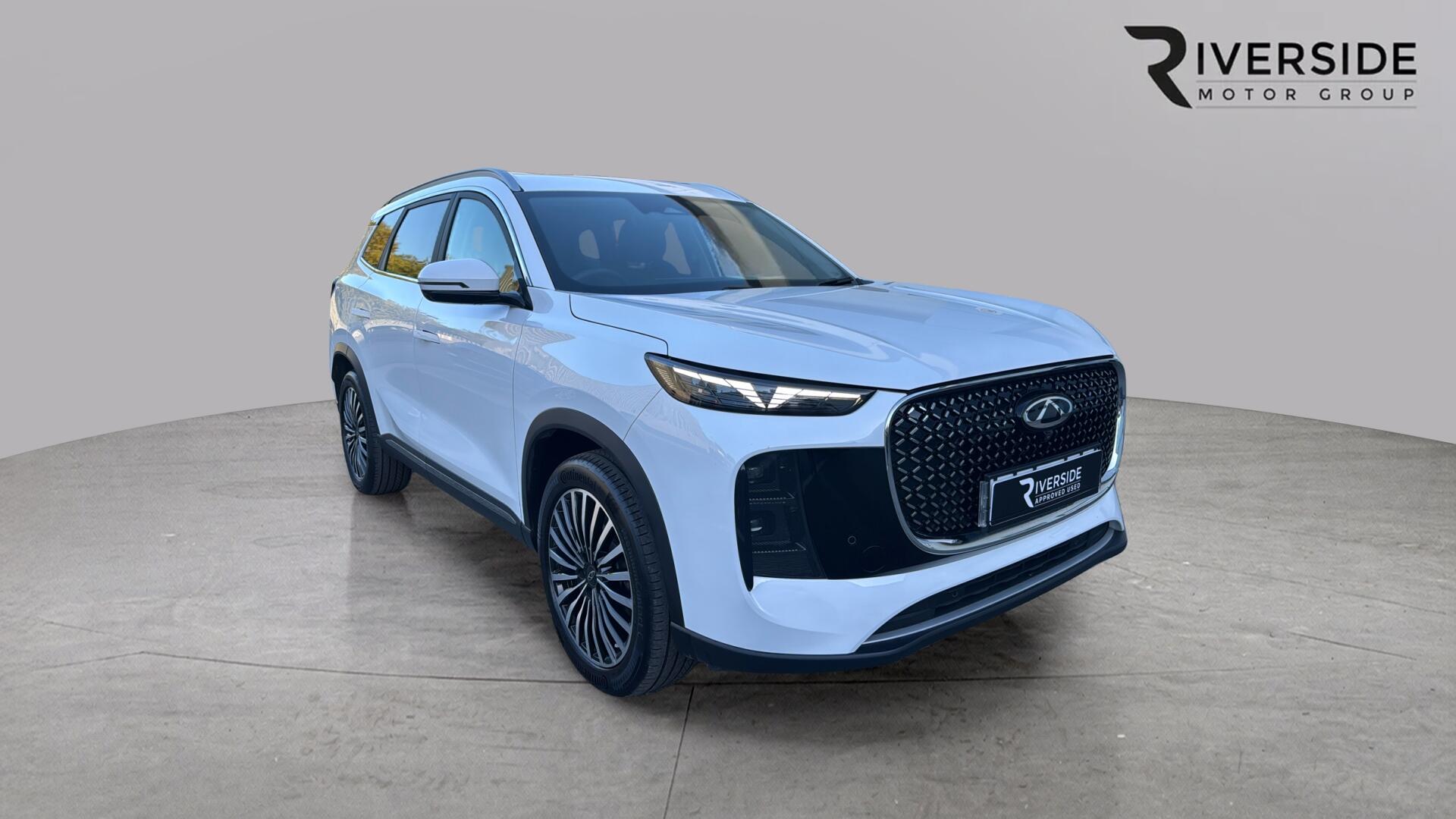 Main listing image - Chery Tiggo 8