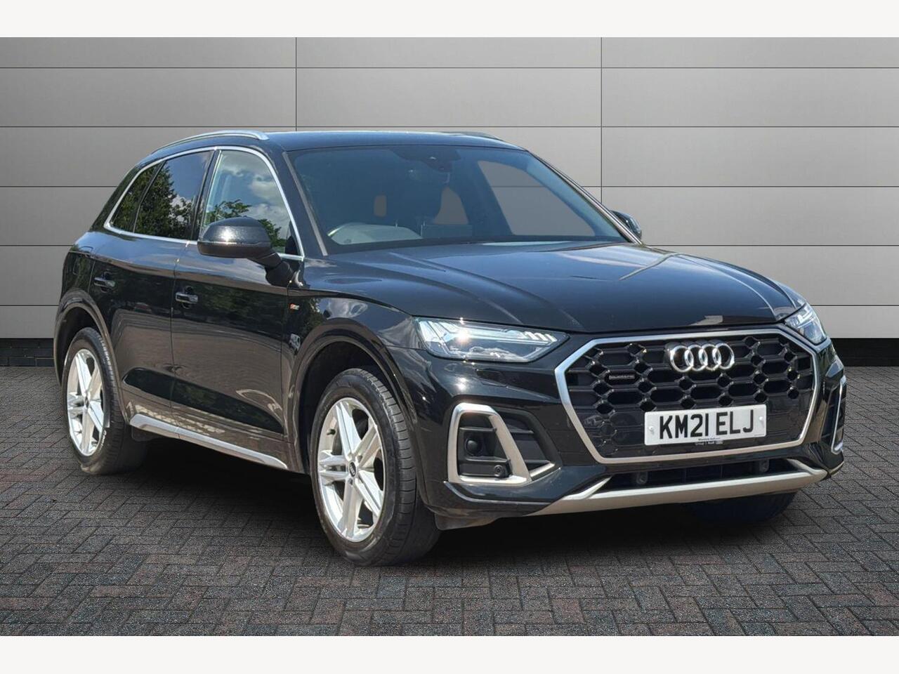 Main listing image - Audi Q5