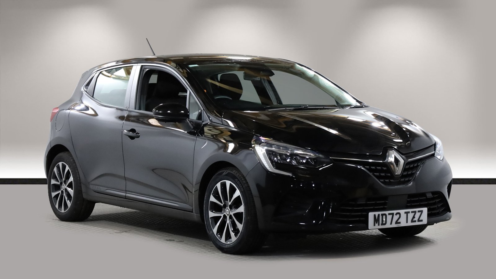 Main listing image - Renault Clio
