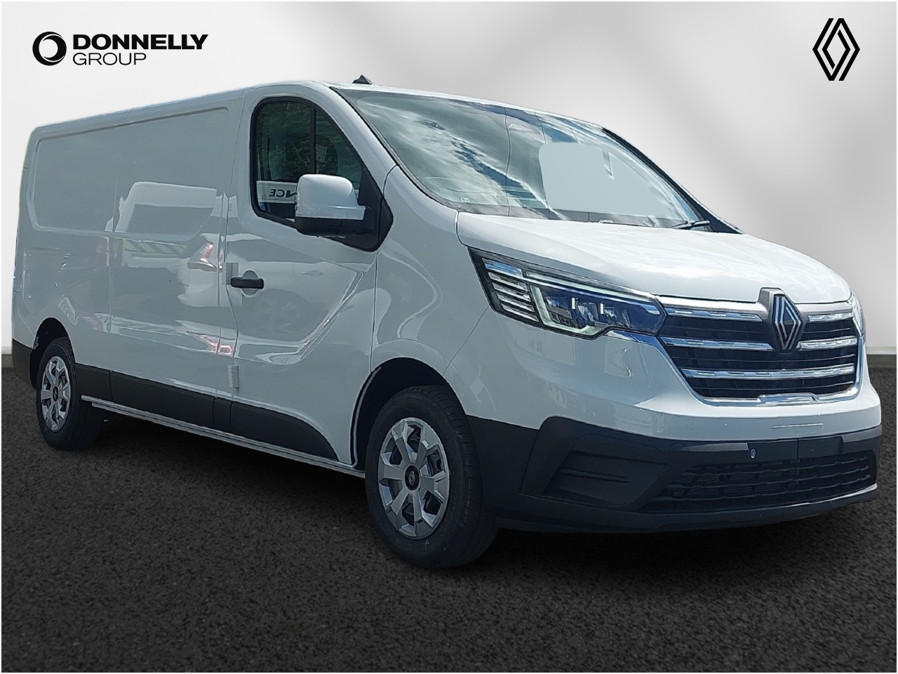 Main listing image - Renault Trafic