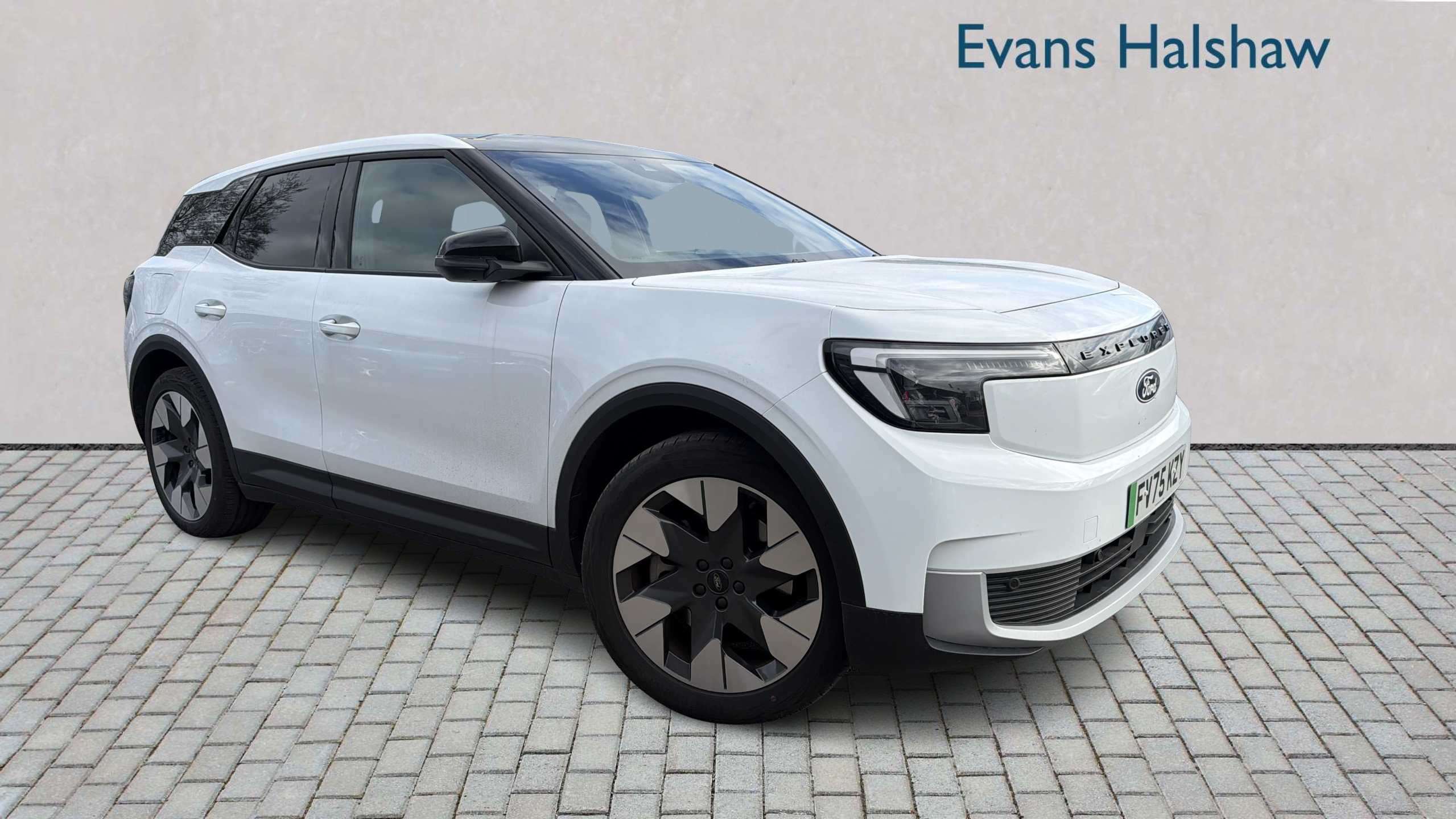 Main listing image - Ford Explorer