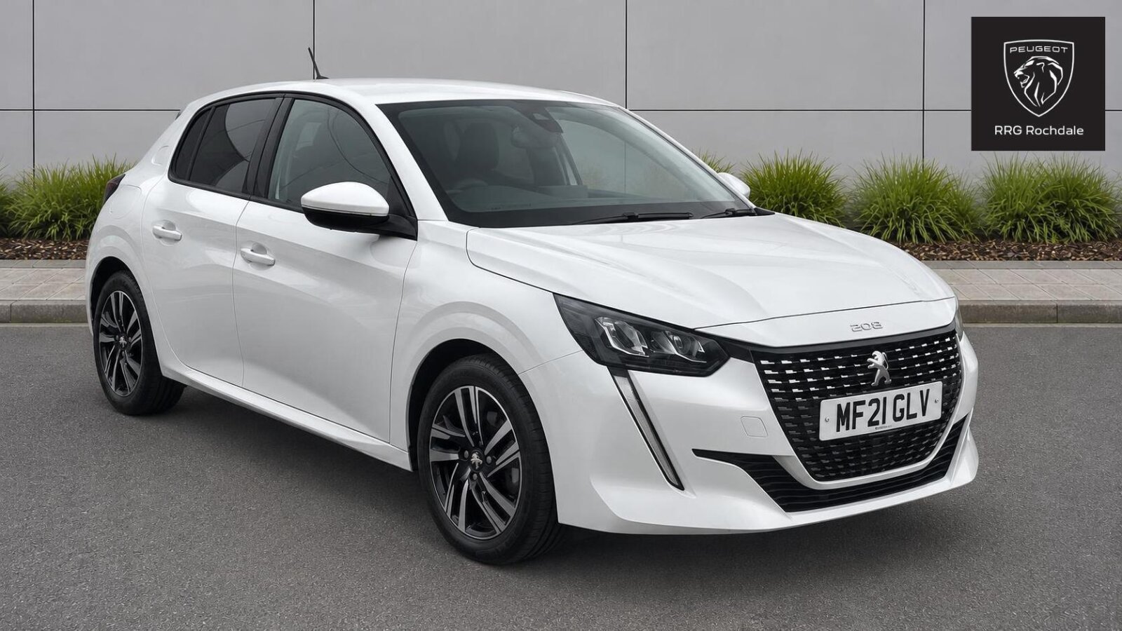 Main listing image - Peugeot 208
