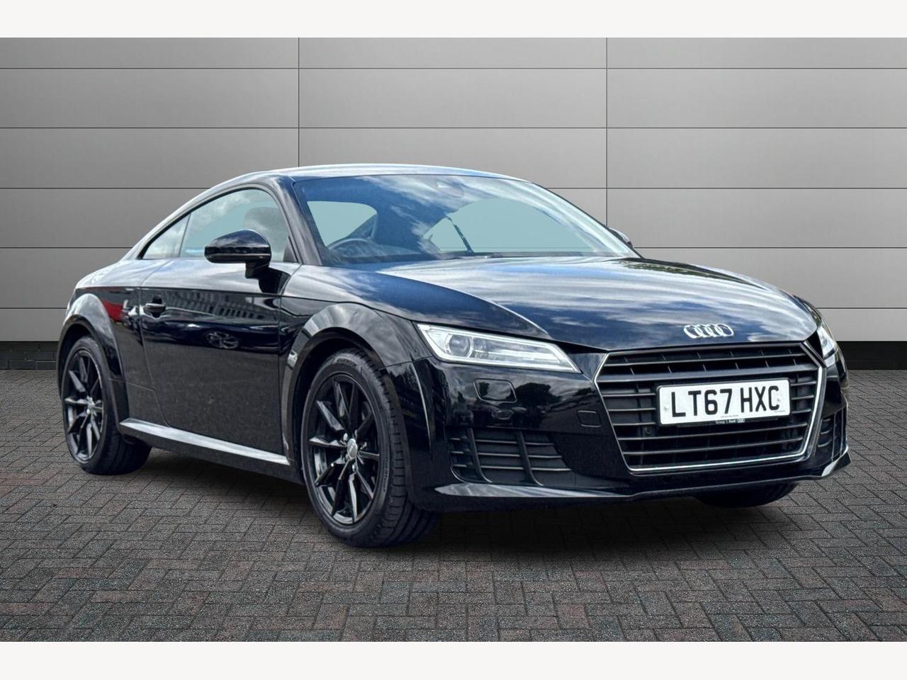 Main listing image - Audi TT