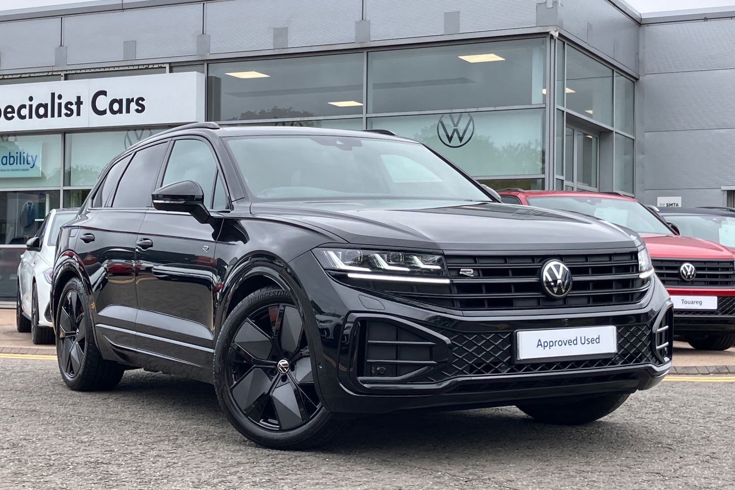 Main listing image - Volkswagen Touareg