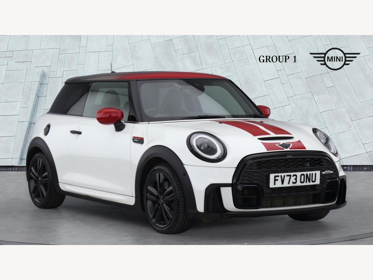 Main listing image - MINI Hatchback