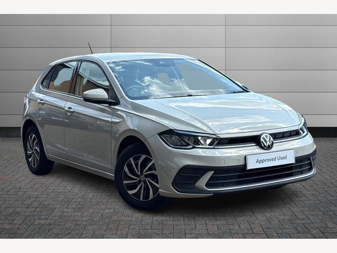 Main listing image - Volkswagen Polo