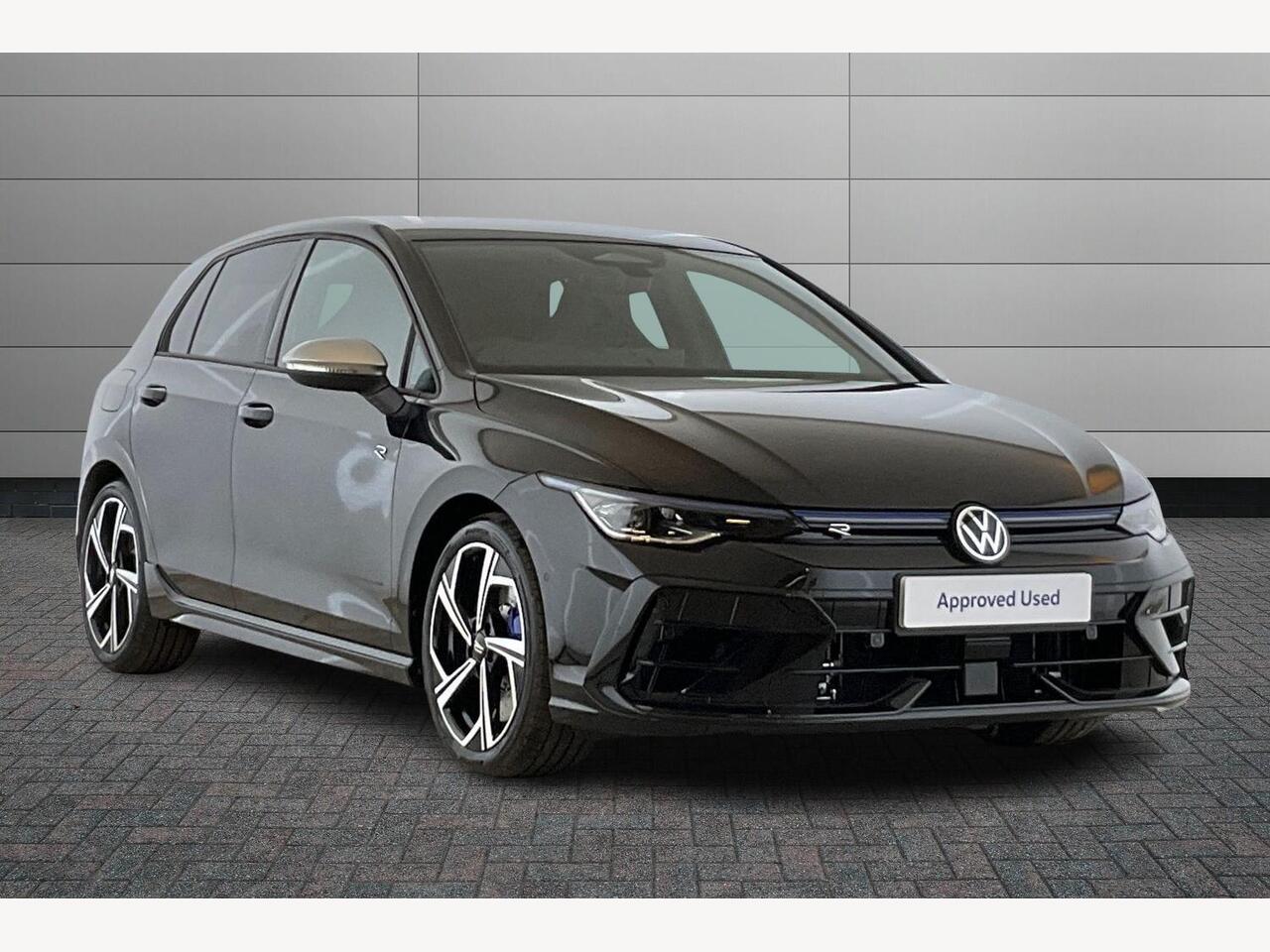Main listing image - Volkswagen Golf