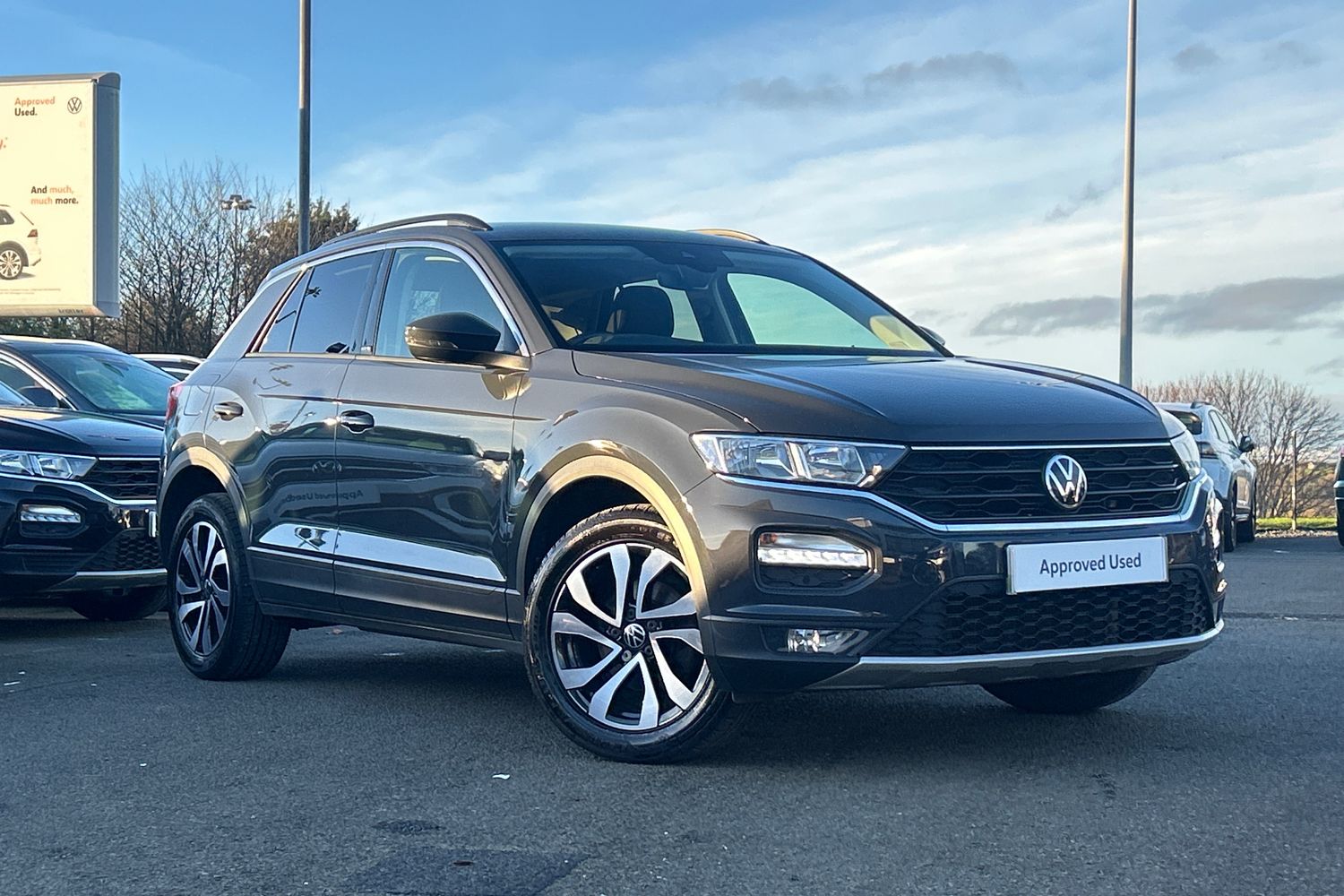 Main listing image - Volkswagen T-Roc