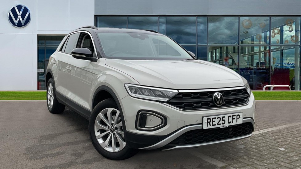 Main listing image - Volkswagen T-Roc