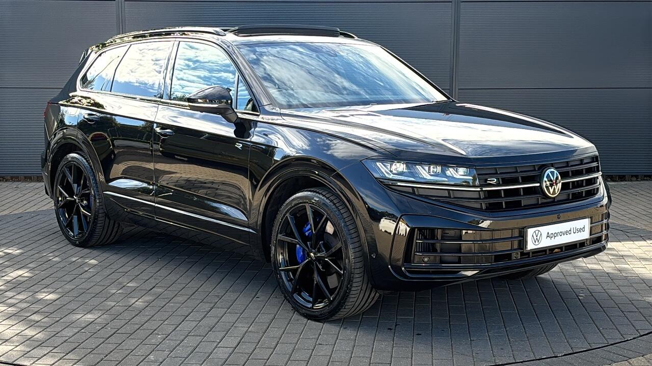 Main listing image - Volkswagen Touareg