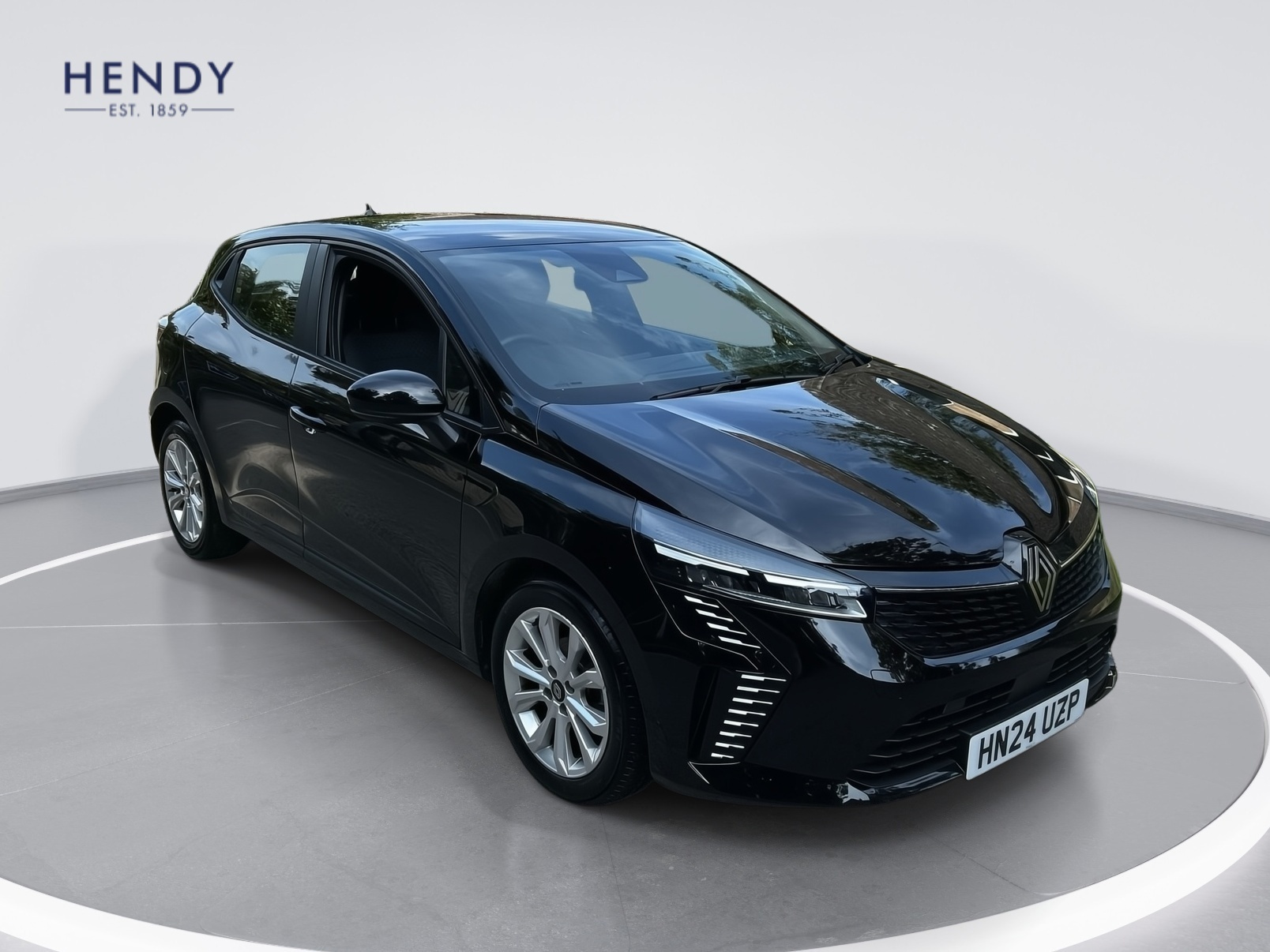 Main listing image - Renault Clio