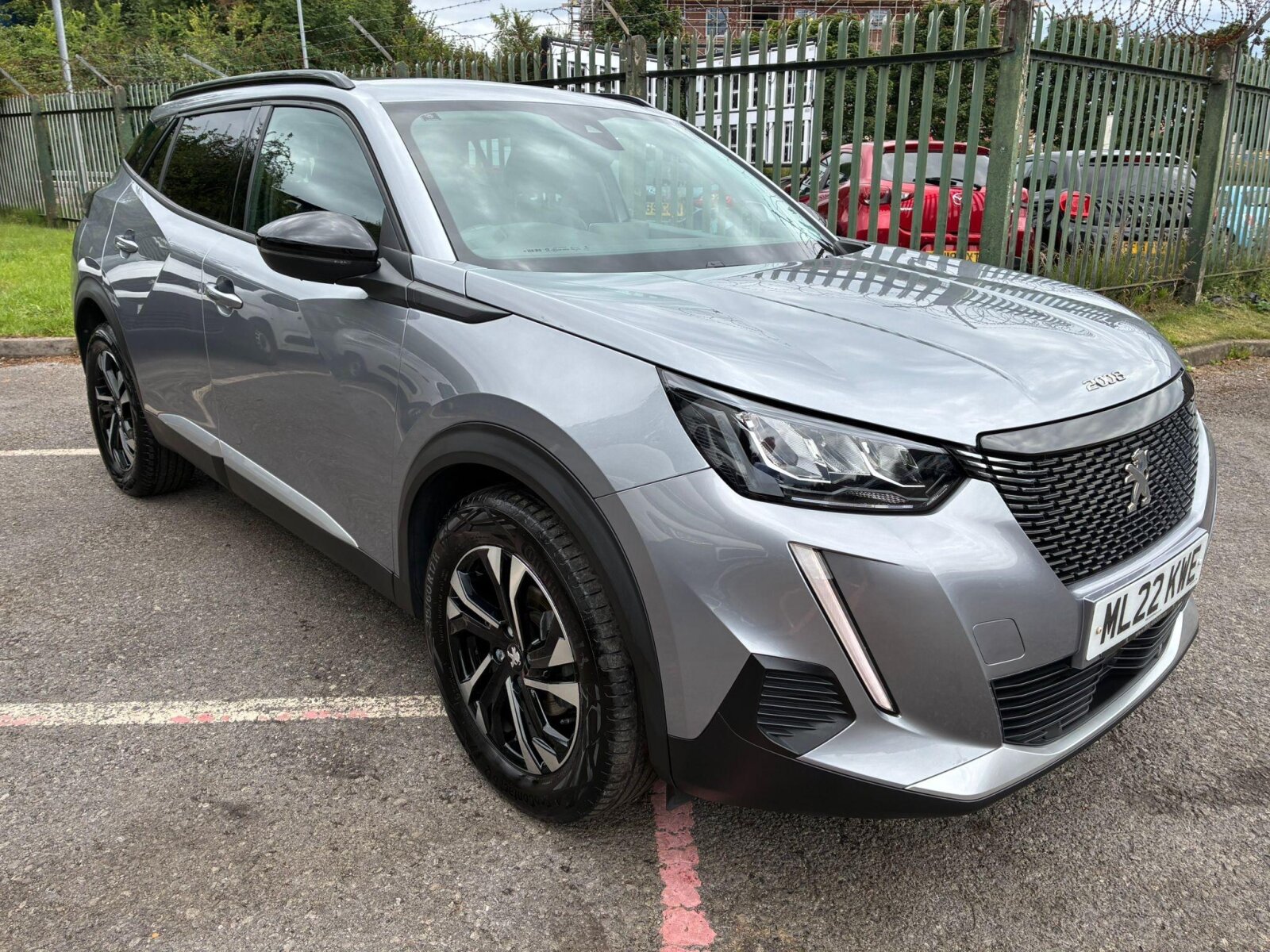 Main listing image - Peugeot 2008