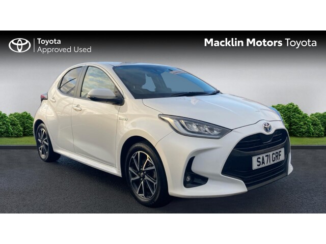 Main listing image - Toyota Yaris