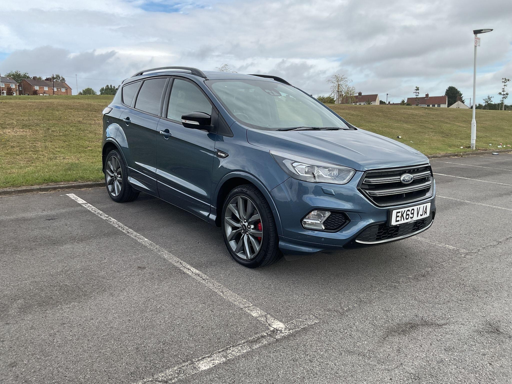 Main listing image - Ford Kuga