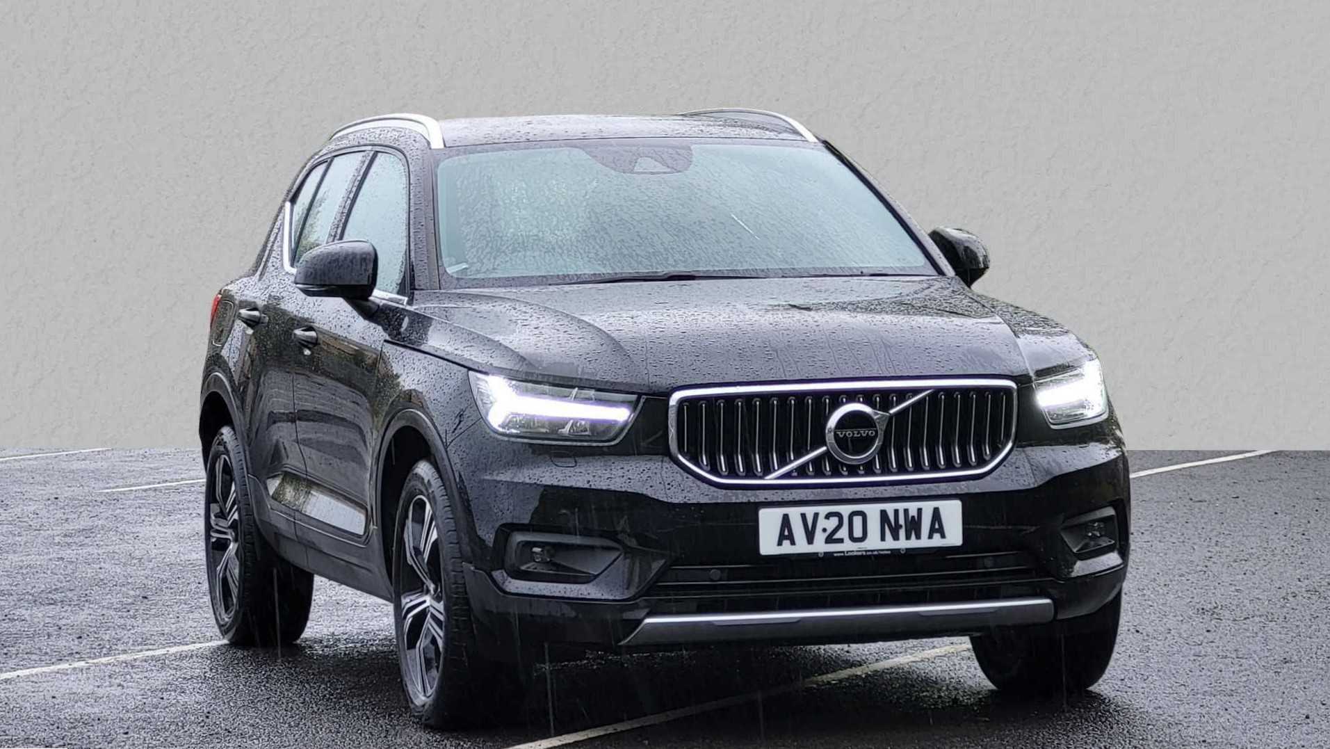 Main listing image - Volvo XC40