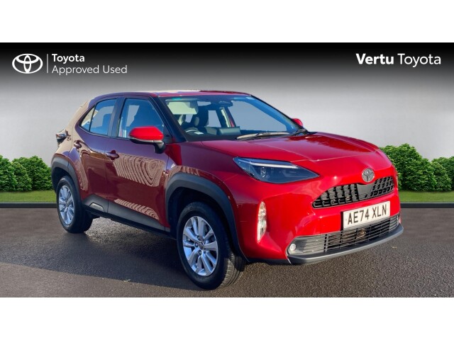 Main listing image - Toyota Yaris Cross
